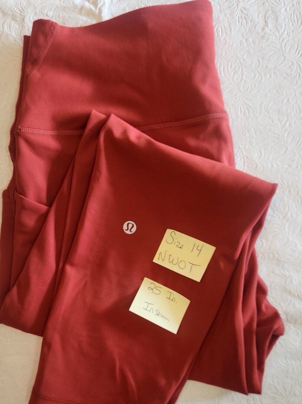 Lululemon Burnt Orange Athletic Leggings. NEW WITHOUT TAGS